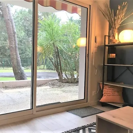 アパート Bel Appart Neuf, Terrasse , Parking, Plage A 400 M レ・サ​​ーブル・ドロンヌ